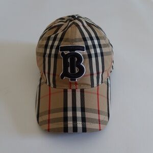 Burberry Baseball Cap Size Small